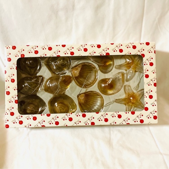 Vintage Midcentury Amber Seashell Ornament Set, 12 Pieces, NIB - Picture 2 of 4